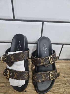 Monogram Buckle Slide Sandals in Brown